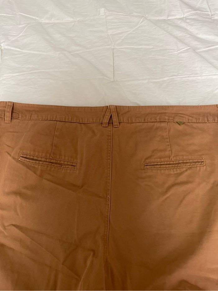 Short marron clair - photo numéro 5