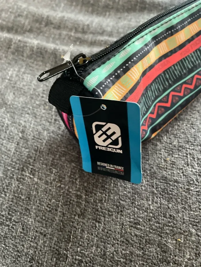 Trousse neuve - photo numéro 3