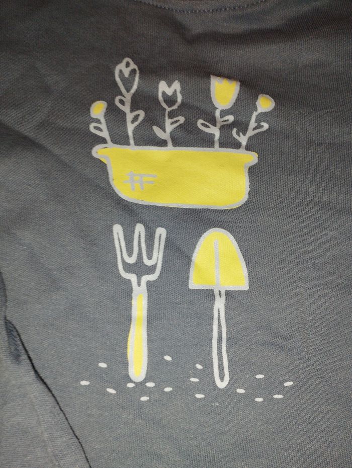 T-shirt manches longues garçon 12 mois - photo numéro 2