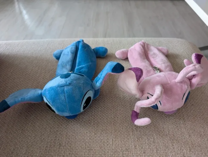 Lot trousses stitch et angel