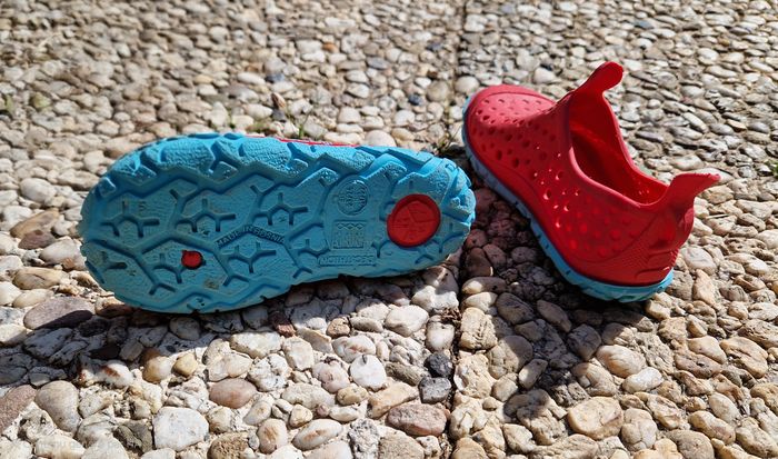 Lot de 2 paires de scandales : Parfaits pour la piscine ou la mer - photo numéro 2