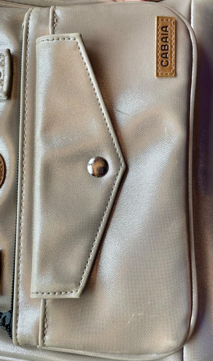 Sac Cabaia medium état neuf - photo numéro 10