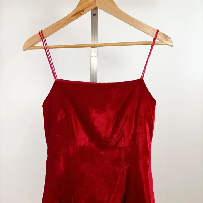 Robe rouge velours à bretelles fines – Cacharel – made in France – taille 38 A1319 - photo numéro 5