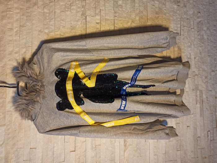 Sweat Long à Capuche Gris Femme Taille M NEUF