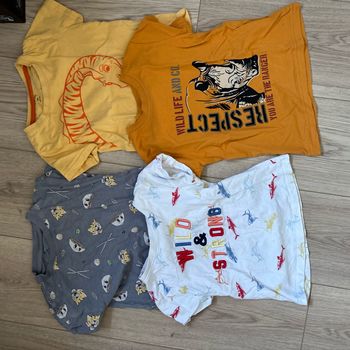 Lot de t shirt 4 ans