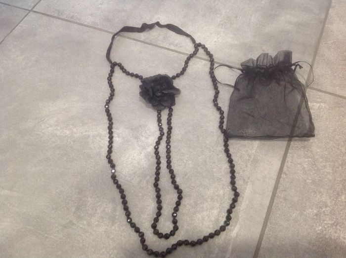 Collier fantaisie long noir - photo numéro 8