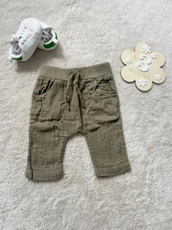Pantalon kaki 3 mois