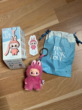 Labubu Pin for Love Q