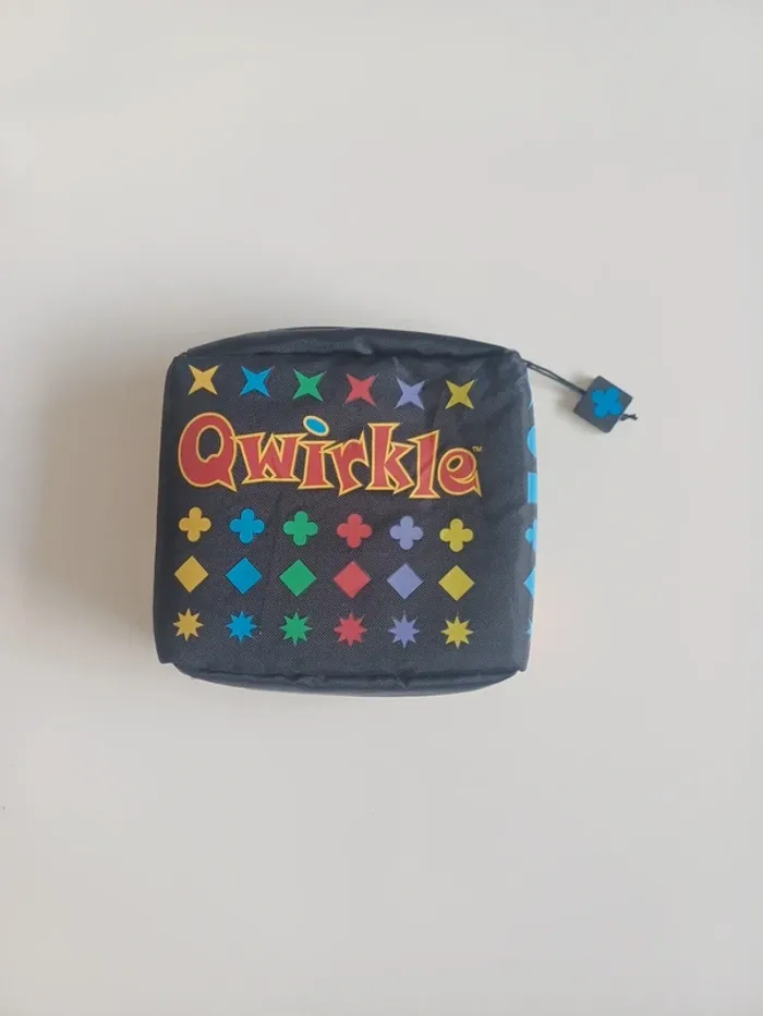 Lot Qwirkle Triominos Scrabble voyage état neuf complets 6 ans+ - photo numéro 4