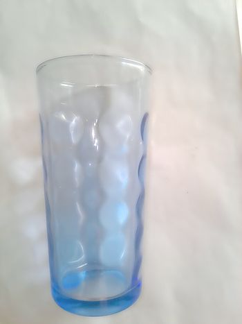 Petite vase en verre