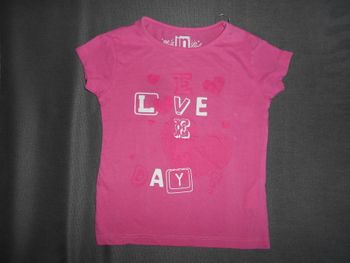 Tee-shirt, taille: 3 ans, neuf à 0,50 EURO