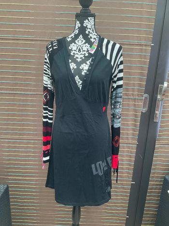 Robe noire love desigual neuve xl