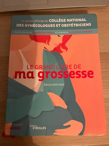 Le grand livre de ma grossesse