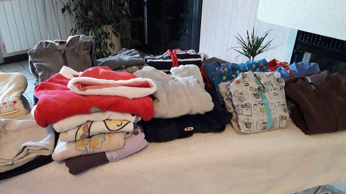 Lot vêtements bébé 18 mois