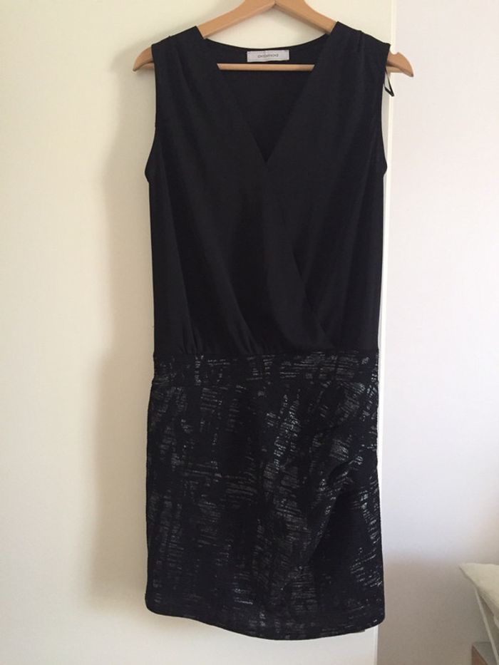 Robe noire