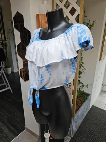 Dont Call Me Jennifer top court a nouer taille L