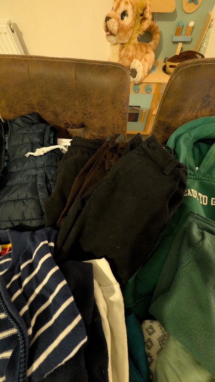 Lot de vêtements garçons 4 ans - photo numéro 8