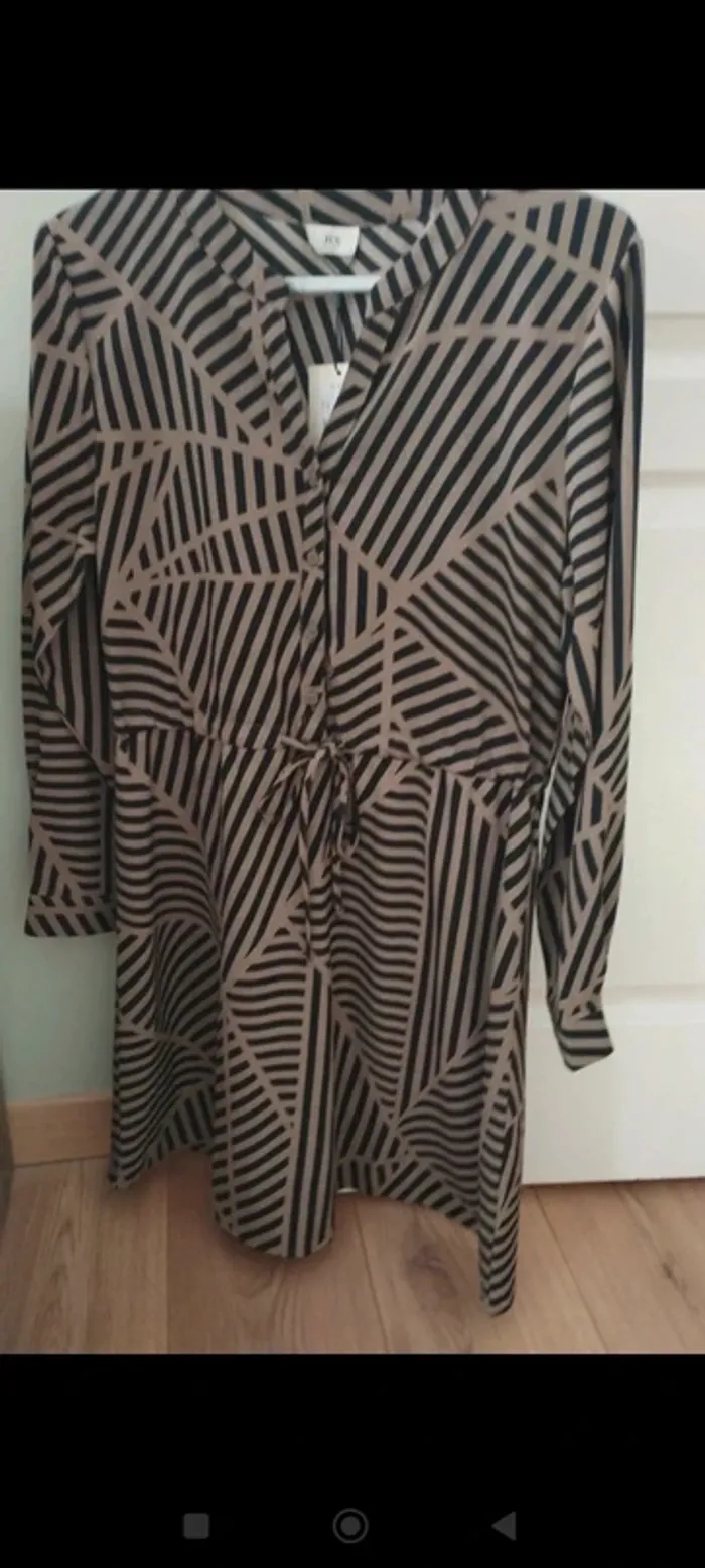 Robe fluide à motifs JDY 36 neuve - photo numéro 2
