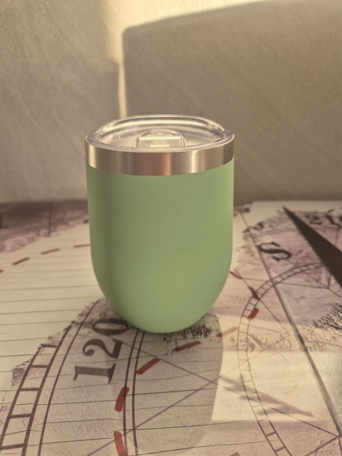 Mug isotherme Ailefroide, neuf ☕️ - photo numéro 2