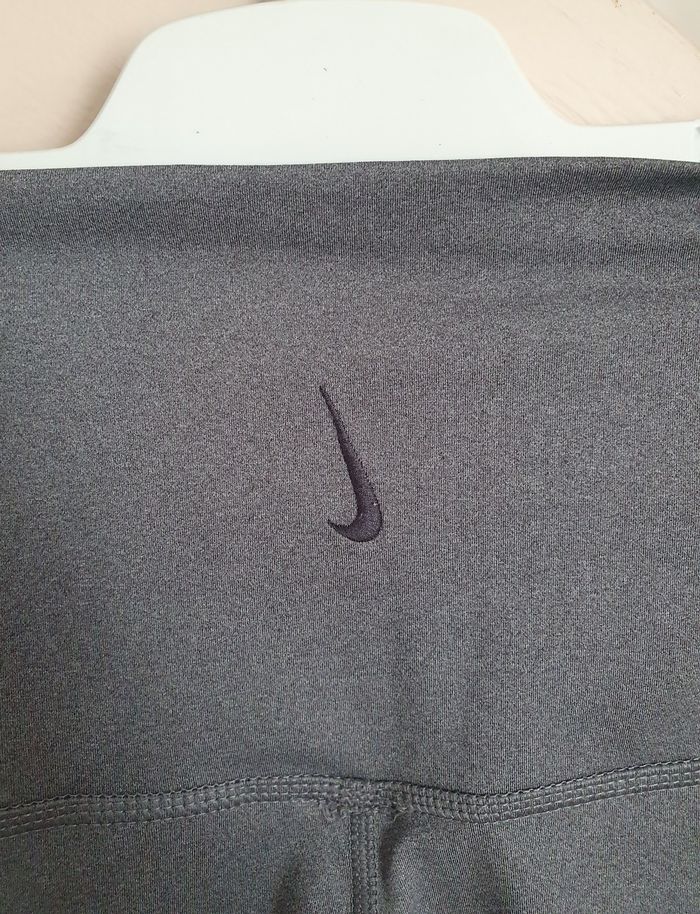 Legging gris Nike  Dri-fit T. M - photo numéro 2