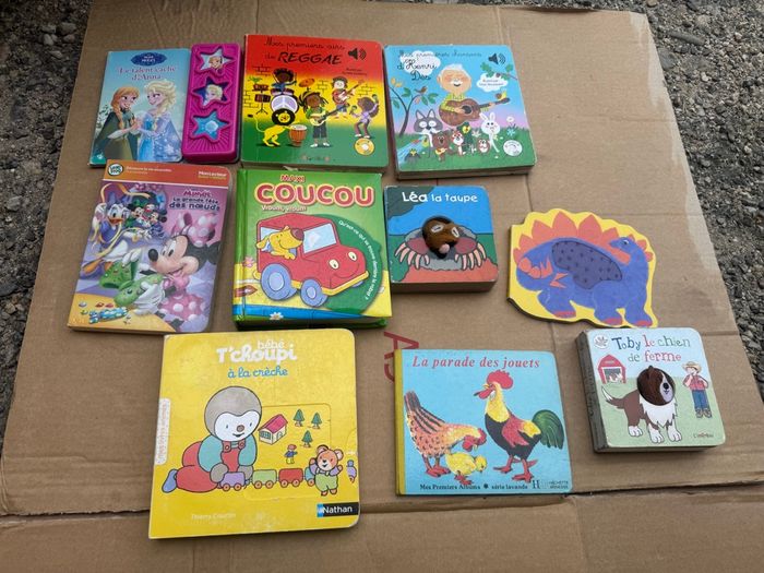 Lot livres x10 bébé cartonnés