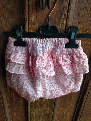 Ravissant bloomer Absorba neuf 18 mois 