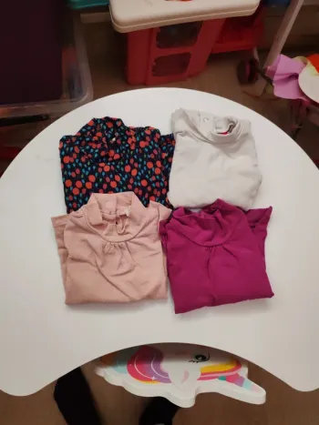 Lot sous pulls fille 9 mois DPAM