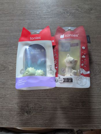 Lot tonies 