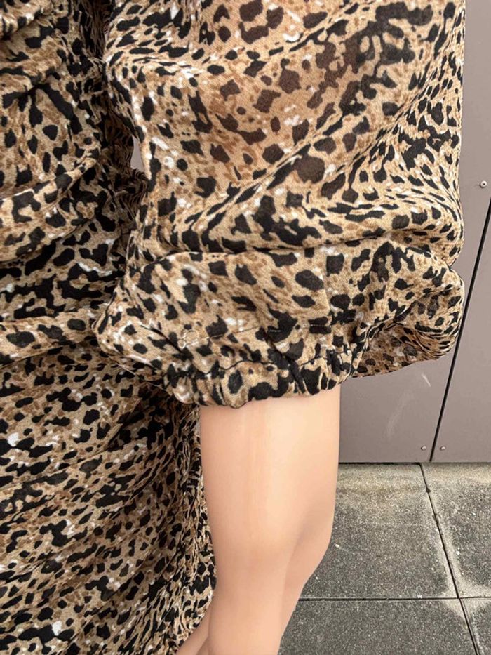 Robe léopard froncée manches longues fluide – Taille S - photo numéro 6