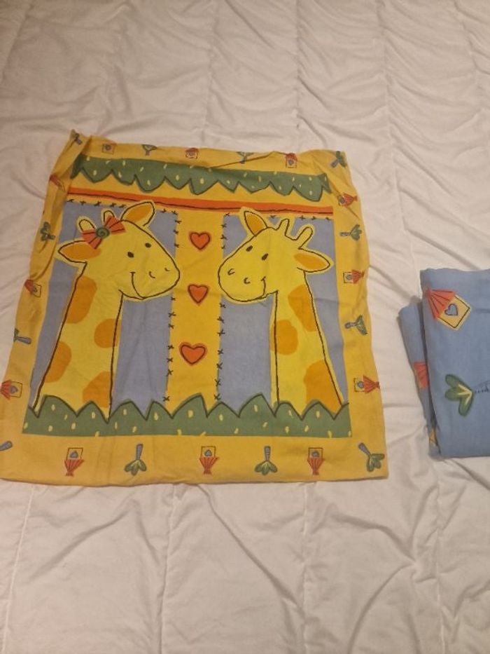 Parure housse de couette et taie d'oreiller