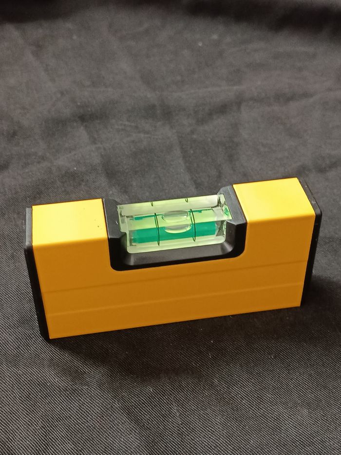 Niveau à bulle - photo numéro 4