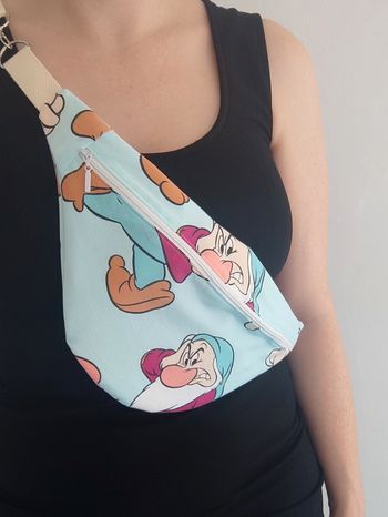 Sac banane Grincheux (Blanche-Neige et les Sept Nains)