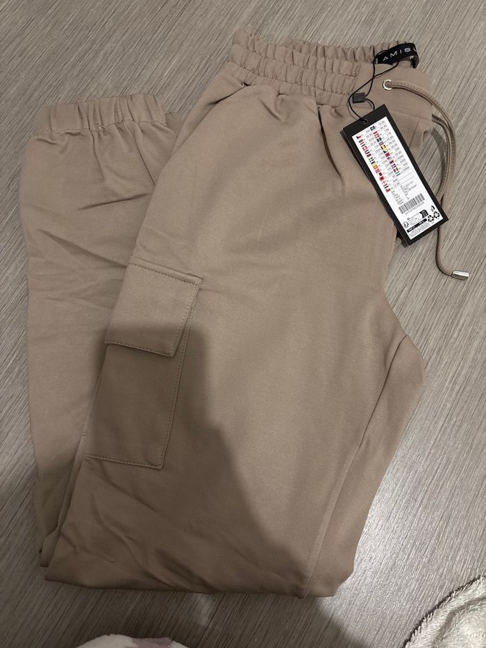 Pantalon berbuda kaki