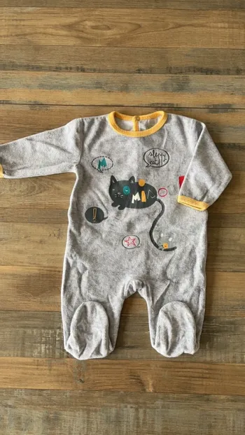 Pyjama velours 1 pièce