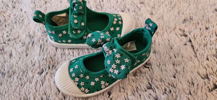 chaussures bébé fille neuve - photo numéro 2