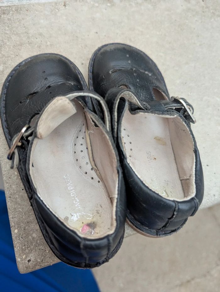 Chaussures Salomé / Sandales en cuir bleu marine taille 25 Jacadi taille 25 - photo numéro 4