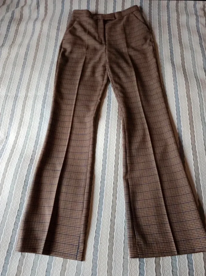 Pantalon Zara carreaux
 t.36