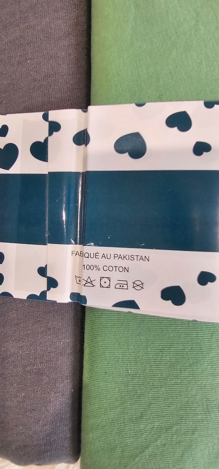 Lot de 2 draps housses pour lit bebe Neufs - photo numéro 6