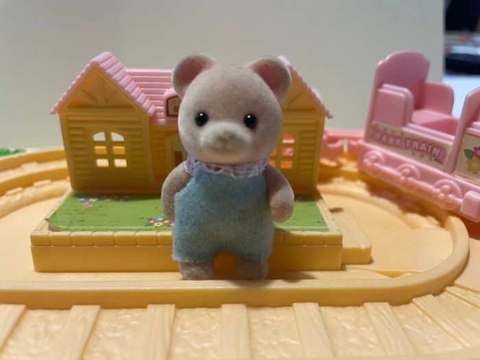 Sylvanian petit train et sa gare - photo numéro 2