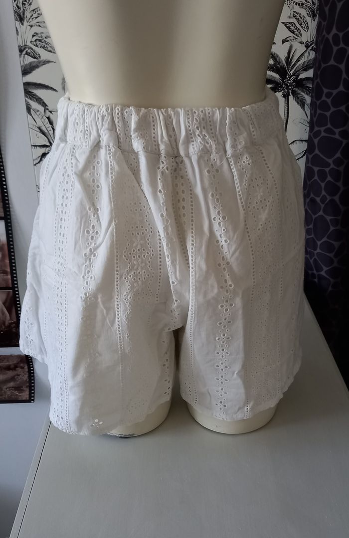 Short dentelle blanc C&A - photo numéro 2