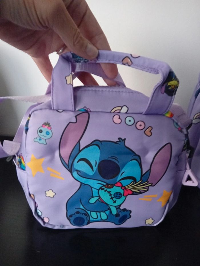 Ensemble 4 pièces scolaire Stitch neufs - photo numéro 4
