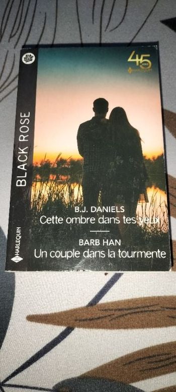 Cette ombre / Un couple