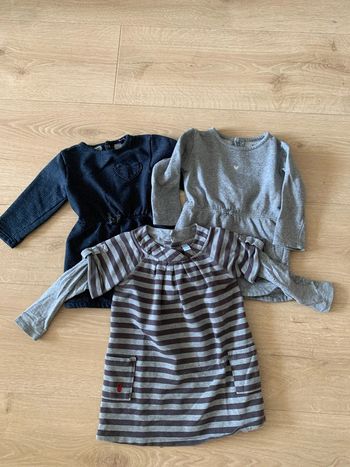 Lot 3 robes 24 mois