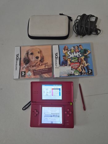 Console Nintendo ds lite rouge et jeux
