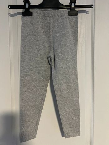 Legging neuf gris 3-4 ans