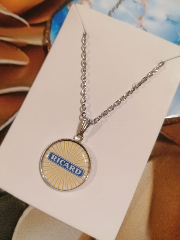 Collier argenté ricard - photo numéro 3
