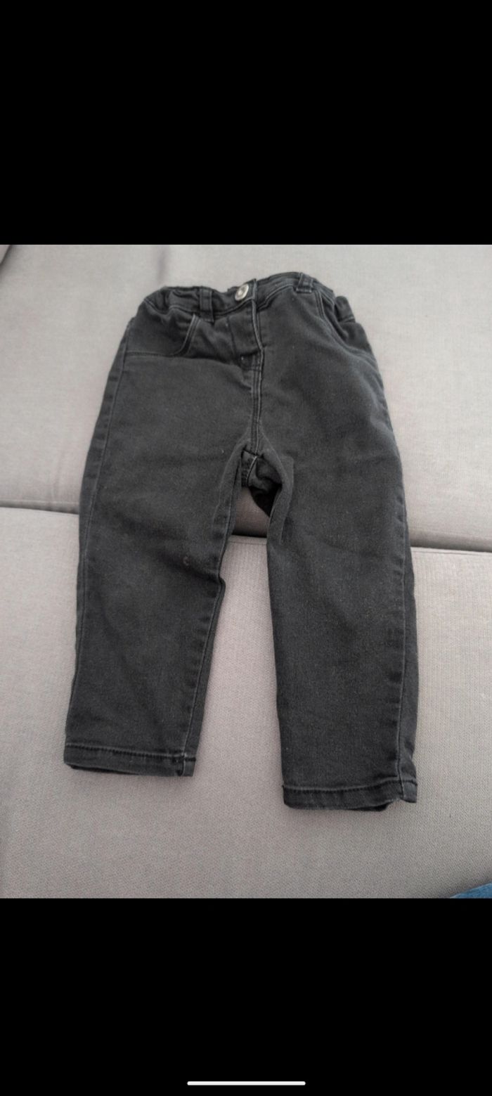 Pantalon Kiabi 18 mois