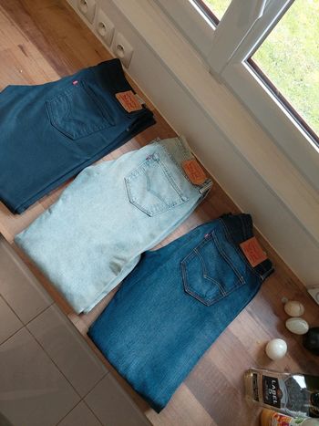 Lot de jean levis