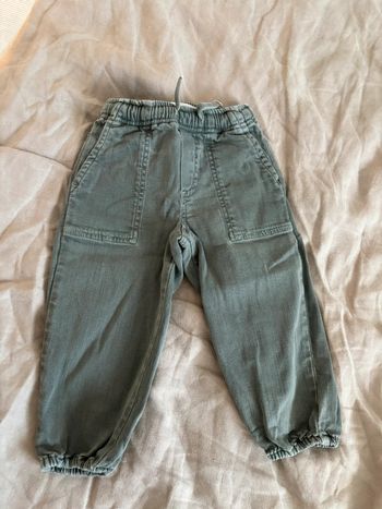 Pantalon Zara