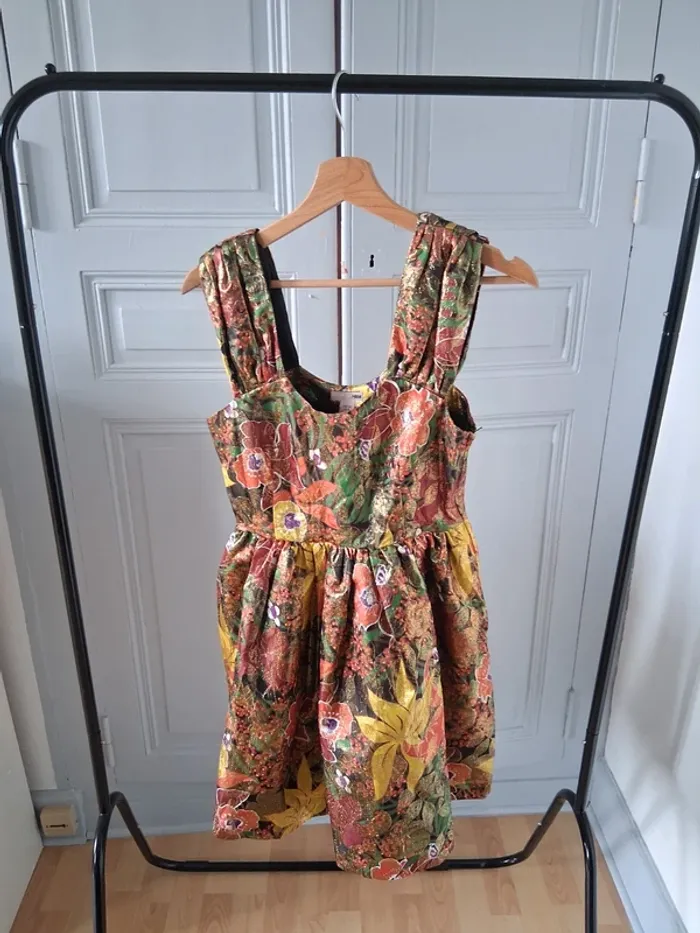 Robe de fêtes avec fibres de soie - H&M - 36